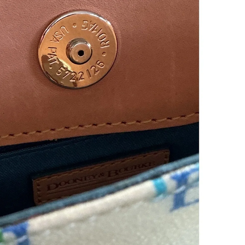 Dooney & Bourke‎ Tiny East/West Bag White Multi Color Monogram Mini Tote WI396